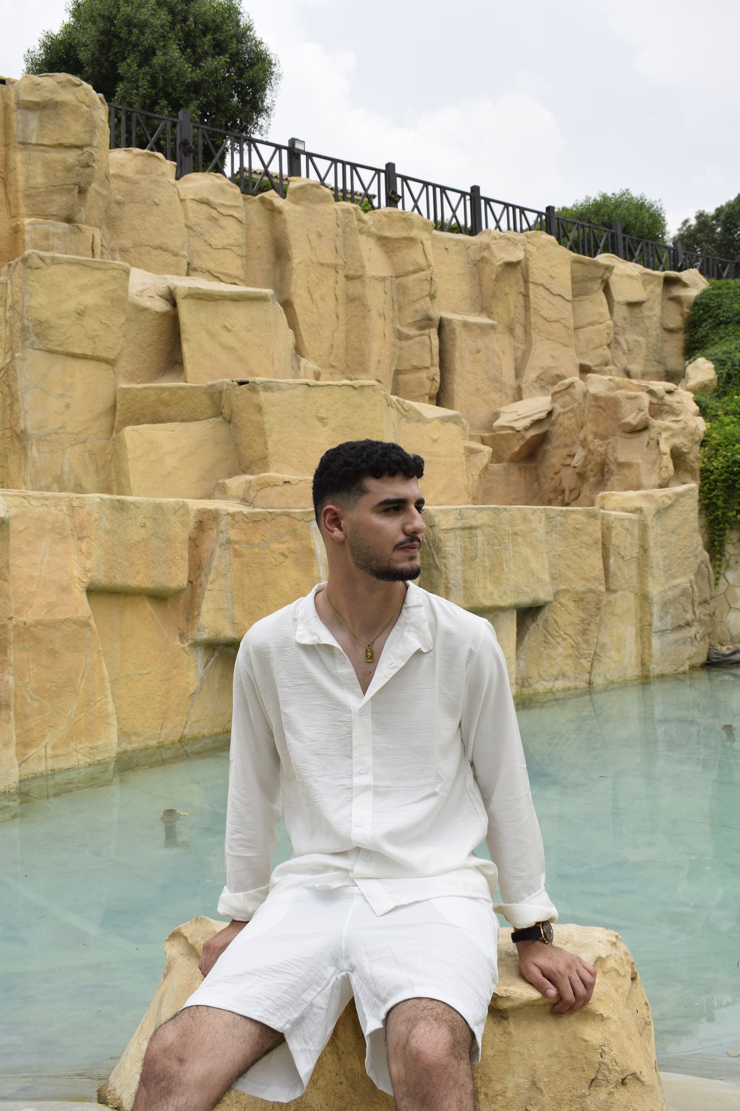 WHITE LINEN CHEMISE - LONG SLEEVE