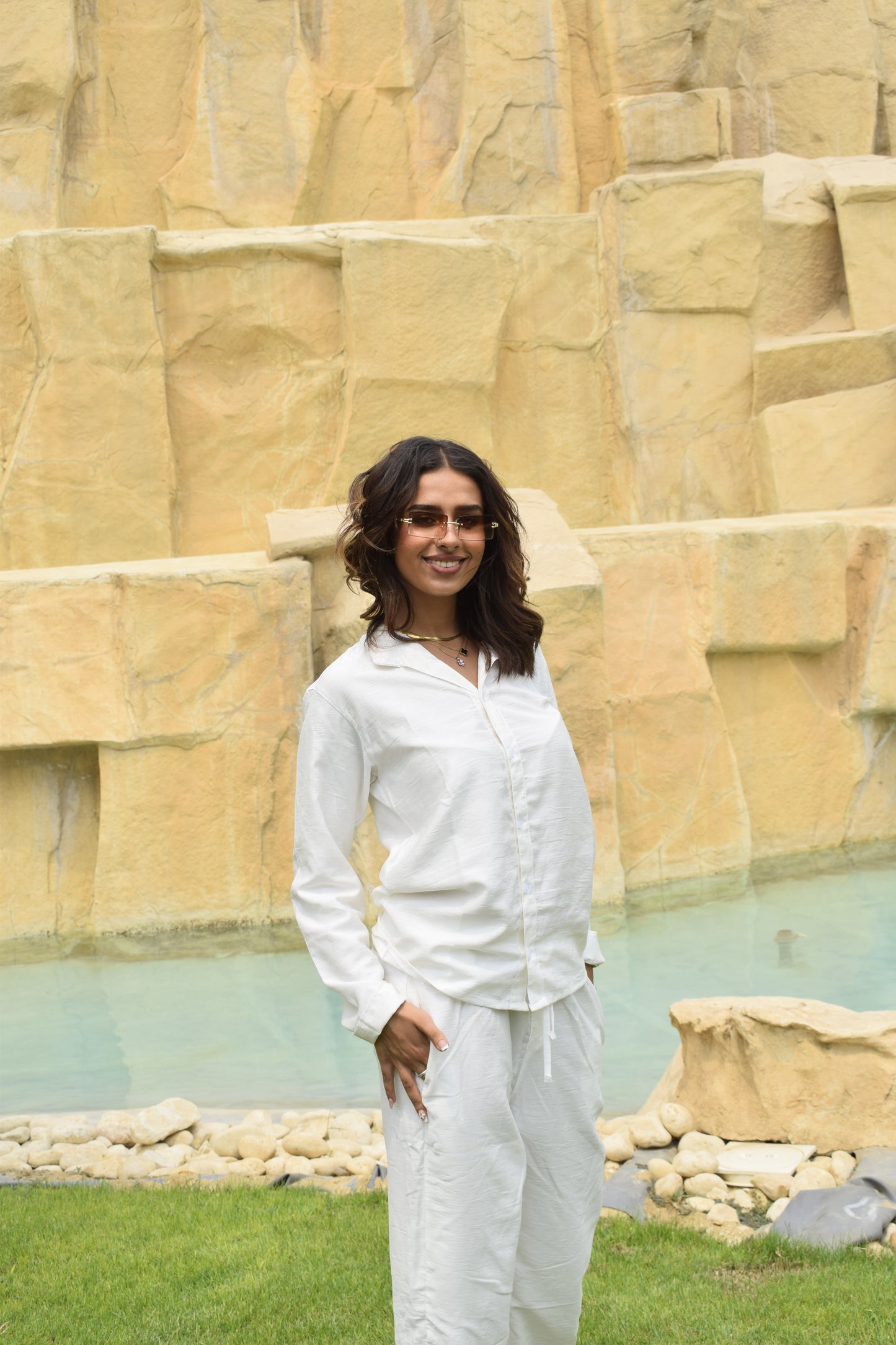 WHITE LINEN CHEMISE - LONG SLEEVE