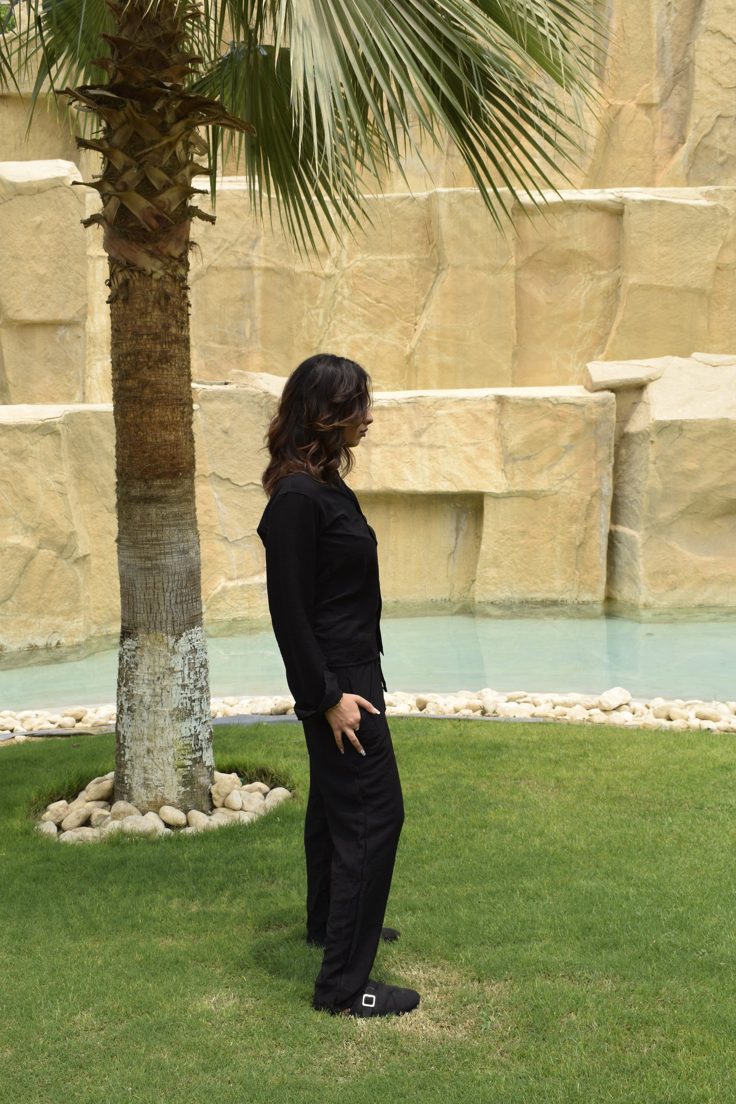 BLACK LINEN CHEMISE - LONG SLEEVE